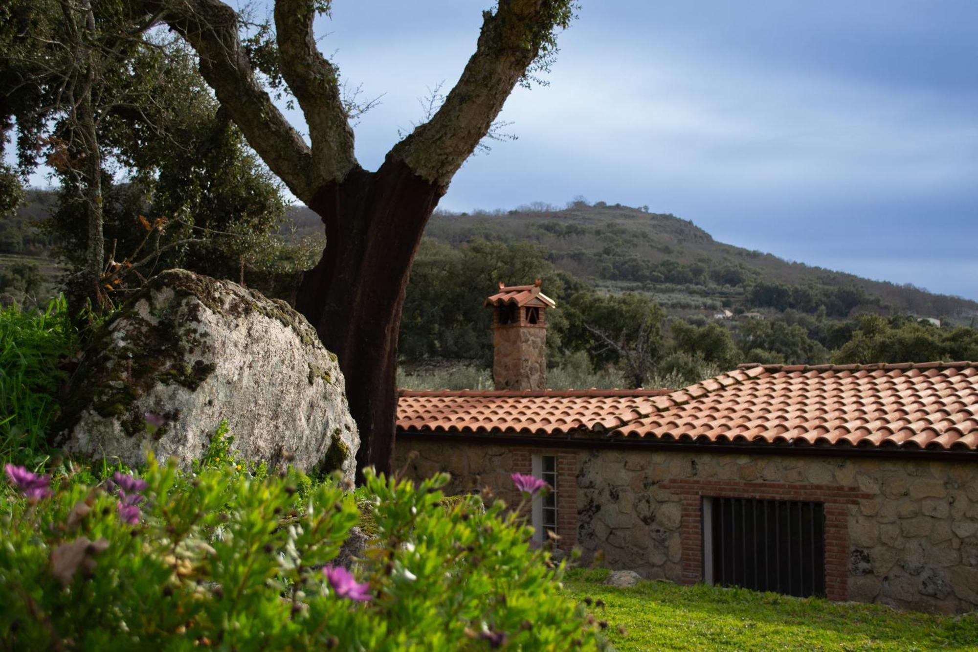 Casa Rural La Recuera Montánchez Exterior foto